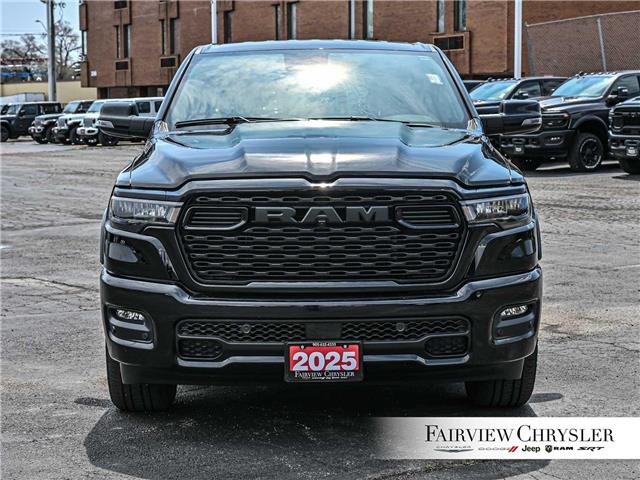 2025 RAM 1500 Big Horn (Stk: U21643) in Burlington - Image 2 of 32