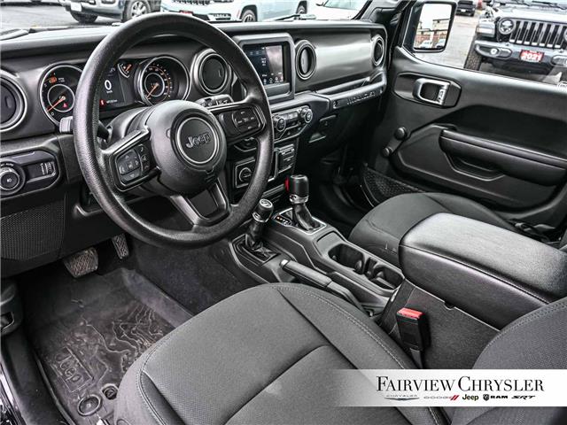 2023 Jeep Wrangler Sport (Stk: U21649) in Burlington - Image 15 of 31