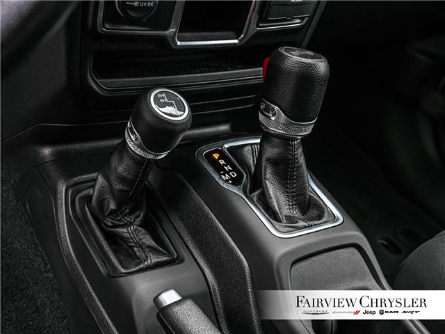 2023 Jeep Wrangler Sport (Stk: U21649) in Burlington - Image 19 of 31