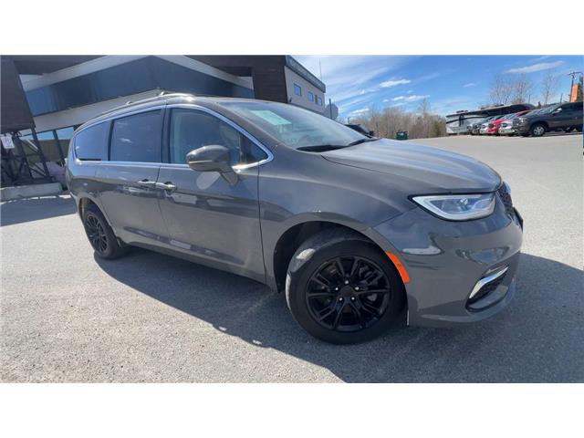 2022 Chrysler Pacifica Touring L (Stk: 26128) in Sudbury - Image 2 of 25