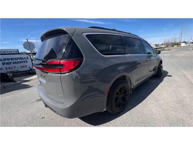2022 Chrysler Pacifica Touring L (Stk: 26128) in Sudbury - Image 8 of 25