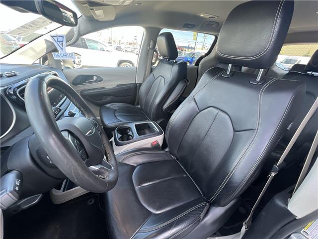 2022 Chrysler Pacifica Touring L (Stk: 26128) in Sudbury - Image 11 of 25