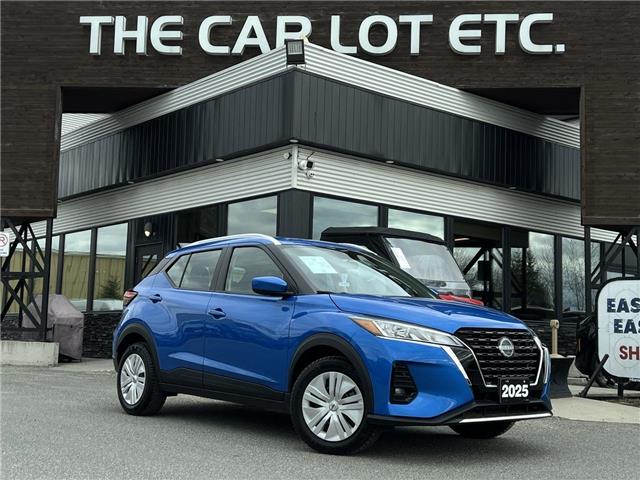 2025 Nissan Kicks Play SV Blue with 6,636km at $29,494