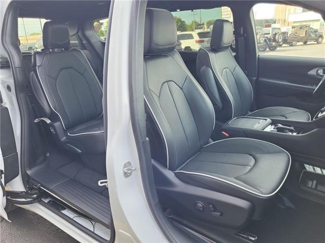 2026 Chrysler Pacifica Limited (Stk: 260340) in Windsor - Image 22 of 26