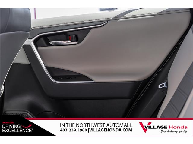 2019 Toyota RAV4 Limited (Stk: VR0537B) in Calgary - Image 30 of 34