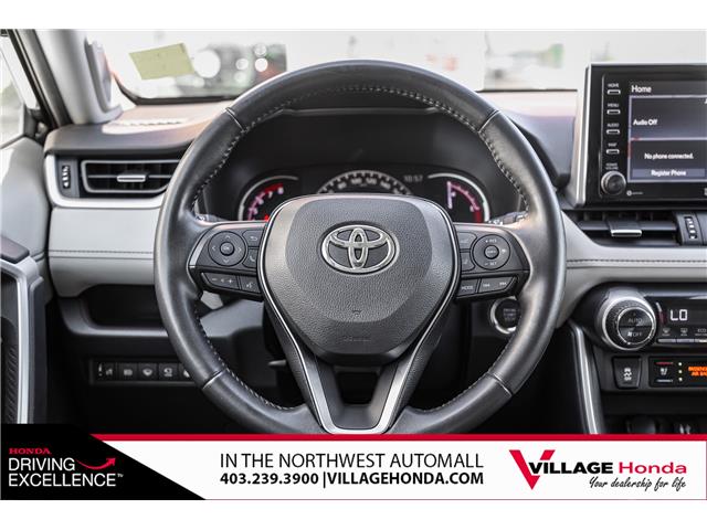 2019 Toyota RAV4 Limited (Stk: VR0537B) in Calgary - Image 15 of 34