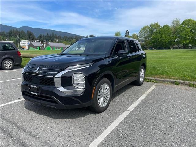 2024 Mitsubishi Outlander ES (Stk: 629608A) in North Vancouver - Image 1 of 14