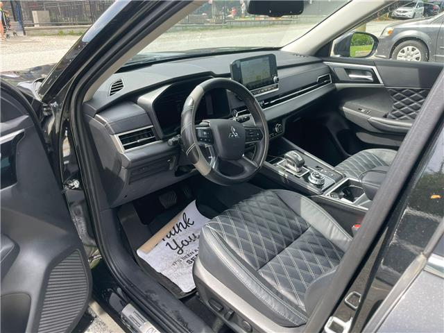 2023 Mitsubishi Outlander SEL (Stk: 618502A) in North Vancouver - Image 7 of 14