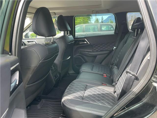 2023 Mitsubishi Outlander SEL (Stk: 618502A) in North Vancouver - Image 9 of 14