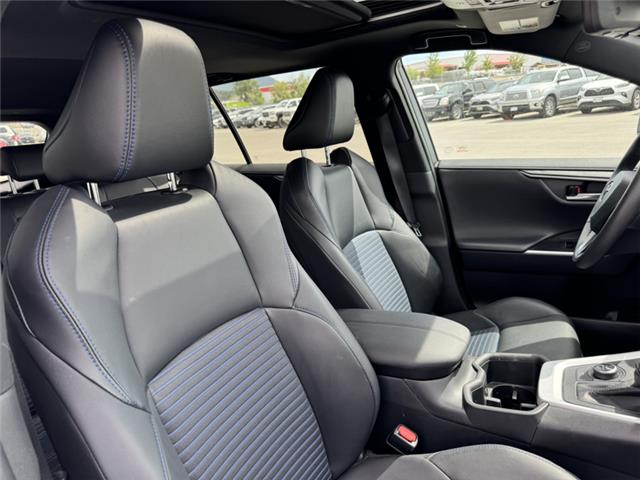 2024 Toyota RAV4 Hybrid XSE (Stk: W235706M) in Cranbrook - Image 11 of 20