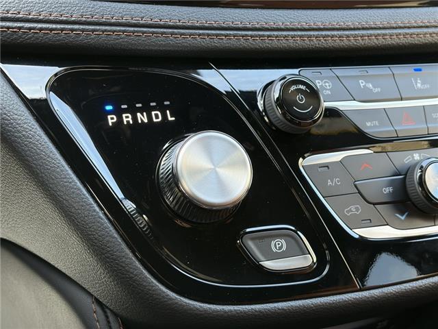 2024 Chrysler Pacifica Hybrid Pinnacle (Stk: 24-0101) in Toronto - Image 15 of 19