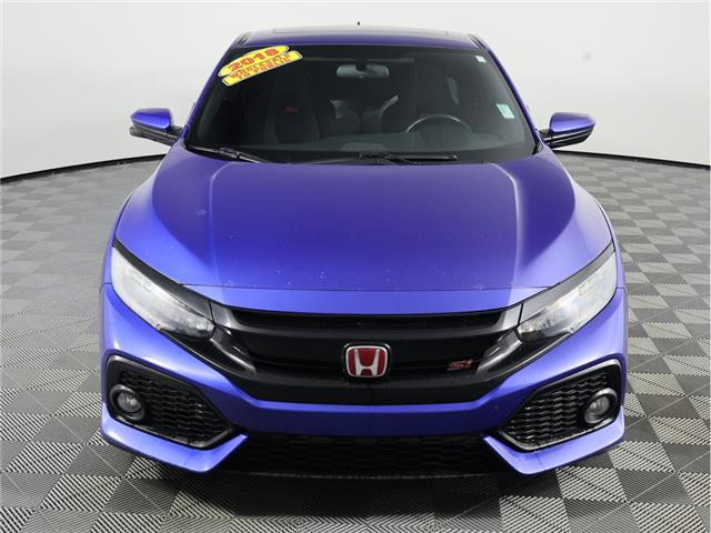 2018 Honda Civic Si (Stk: A20987) in Calgary - Image 2 of 17