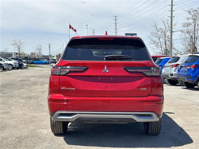 2026 Mitsubishi Outlander SE (Stk: T0241) in Barrie - Image 4 of 20