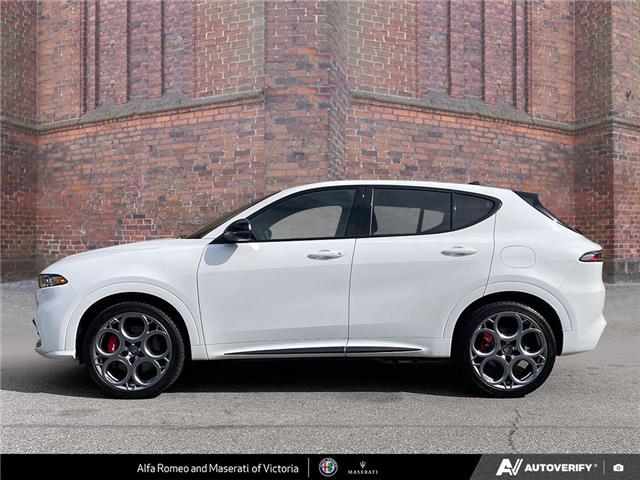 2025 Alfa Romeo Tonale PHEV Tributo (Stk: 912360) in Victoria - Image 3 of 24