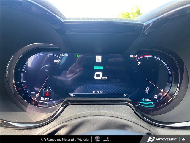 2025 Alfa Romeo Tonale PHEV Tributo (Stk: 912360) in Victoria - Image 14 of 24