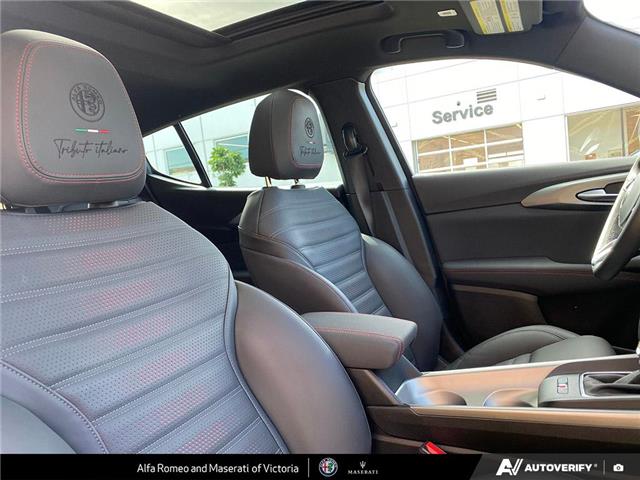 2025 Alfa Romeo Tonale PHEV Tributo (Stk: 912360) in Victoria - Image 21 of 24
