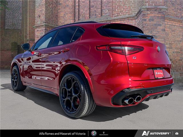 2022 Alfa Romeo Stelvio Quadrifoglio (Stk: 912500) in Victoria - Image 4 of 24