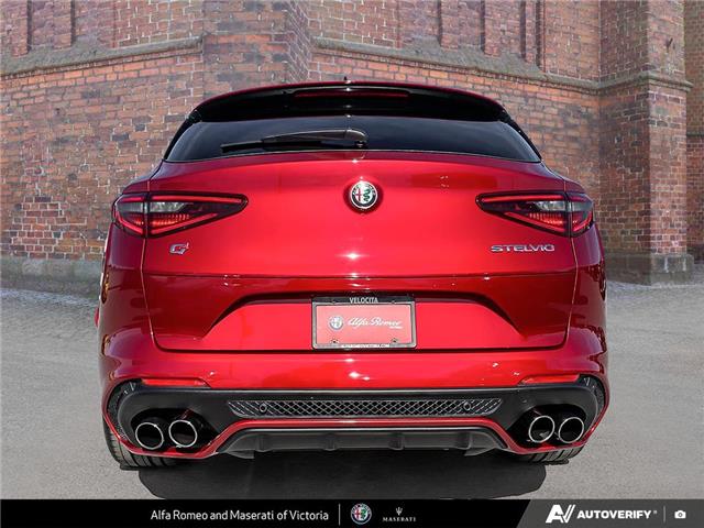 2022 Alfa Romeo Stelvio Quadrifoglio (Stk: 912500) in Victoria - Image 5 of 24