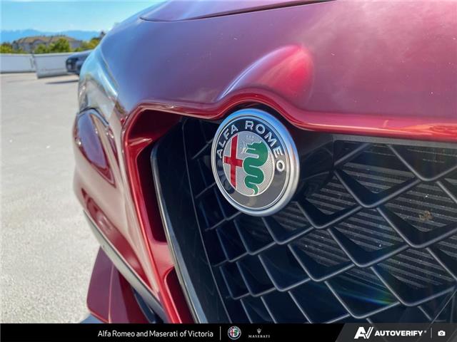 2022 Alfa Romeo Stelvio Quadrifoglio (Stk: 912500) in Victoria - Image 8 of 24