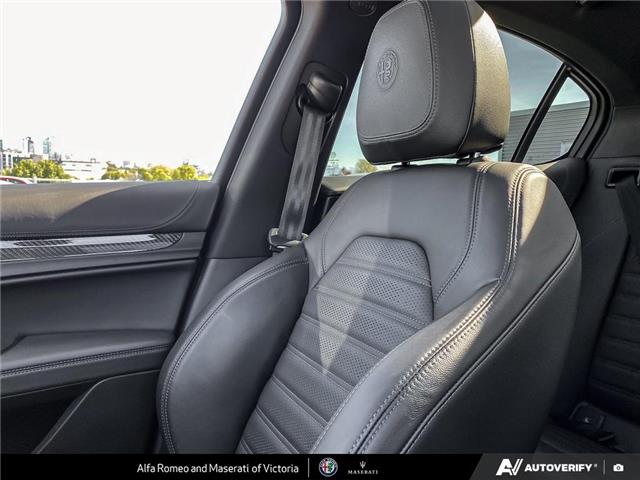 2022 Alfa Romeo Stelvio Quadrifoglio (Stk: 912500) in Victoria - Image 19 of 24