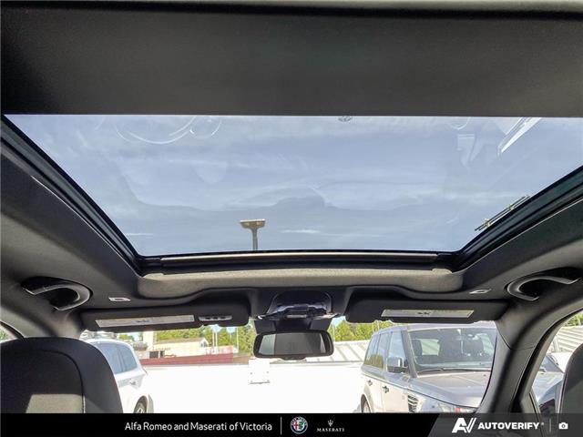 2022 Alfa Romeo Stelvio Quadrifoglio (Stk: 912500) in Victoria - Image 20 of 24