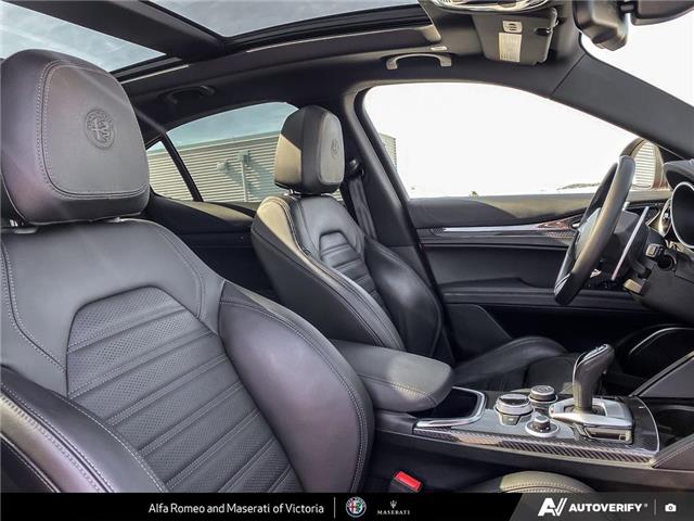 2022 Alfa Romeo Stelvio Quadrifoglio (Stk: 912500) in Victoria - Image 21 of 24