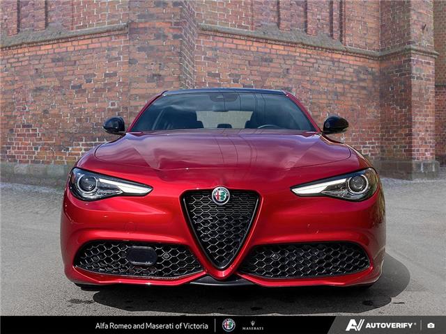 2022 Alfa Romeo Giulia ti (Stk: 912550) in Victoria - Image 2 of 23