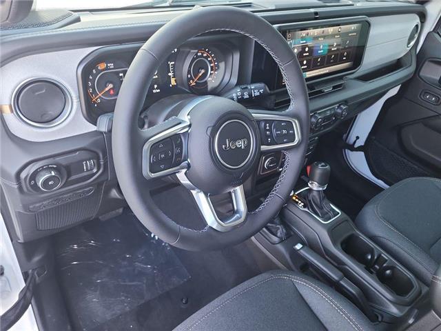 2026 Jeep Wrangler Sahara (Stk: 260320) in Windsor - Image 12 of 24