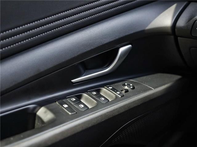2023 Hyundai Elantra Preferred w/Tech Package (Stk: 109628) in London - Image 17 of 26