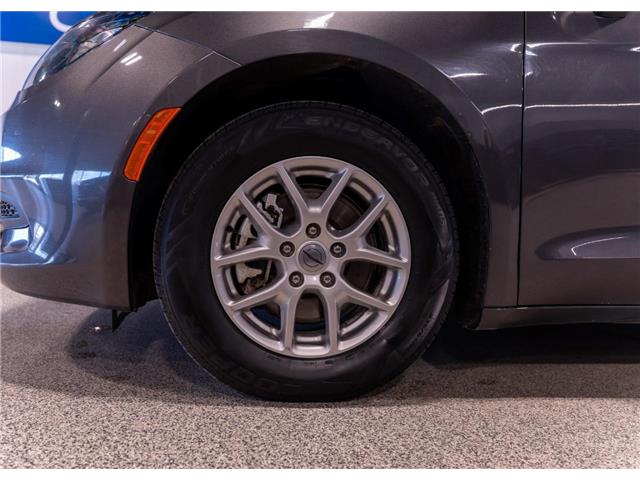2023 Chrysler Grand Caravan SXT (Stk: B69425) in Calgary - Image 8 of 23