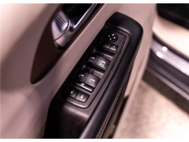 2023 Chrysler Grand Caravan SXT (Stk: B69425) in Calgary - Image 11 of 23