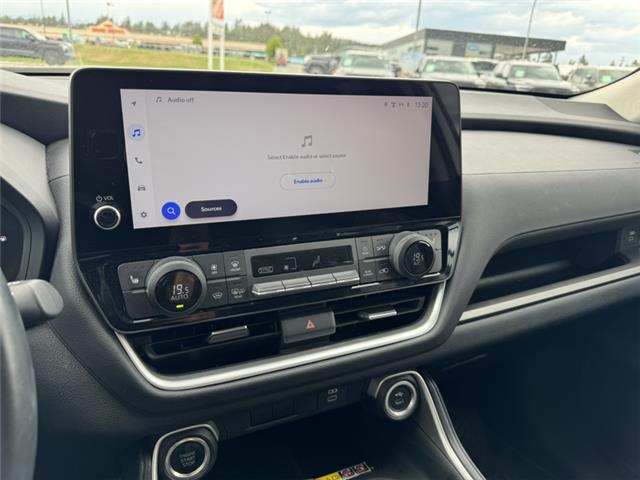 2024 Toyota Grand Highlander XLE (Stk: X011403A) in Cranbrook - Image 14 of 17