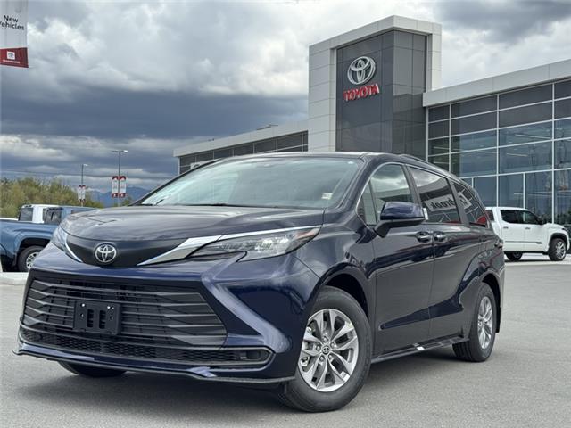 2026 Toyota Sienna XLE 8-Passenger (Stk: S314636) in Cranbrook - Image 1 of 21