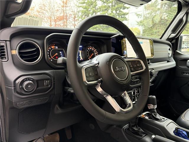 2026 Jeep Wrangler Sahara (Stk: 26-0087) in Toronto - Image 6 of 17