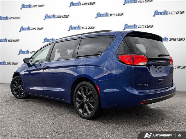 2019 Chrysler Pacifica Touring-L Plus (Stk: 1110) in Kitchener - Image 4 of 24 2019 Chrysler Pacifica Touring-L Plus (Stk: 1110) in Kitchener - Image 4 of 24