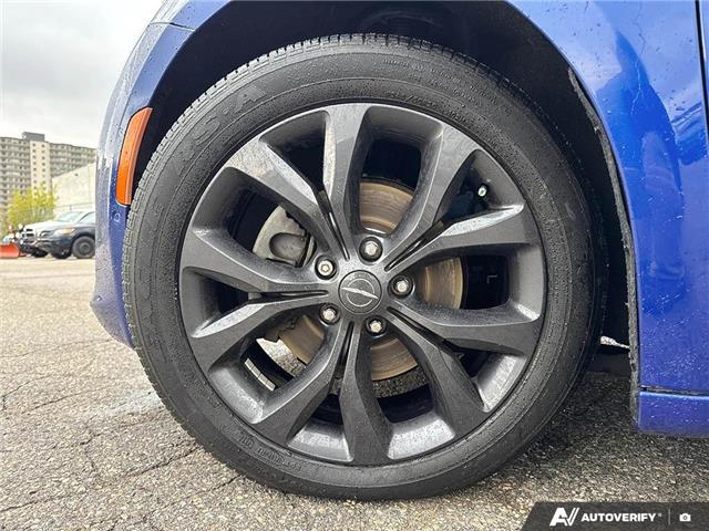 2019 Chrysler Pacifica Touring-L Plus (Stk: 1110) in Kitchener - Image 6 of 24 2019 Chrysler Pacifica Touring-L Plus (Stk: 1110) in Kitchener - Image 6 of 24