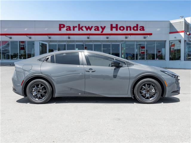 2025 Toyota Prius Plug-In Hybrid SE (Stk: 2314707A) in North York - Image 7 of 27