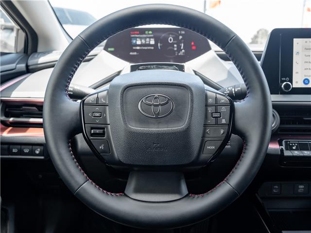 2025 Toyota Prius Plug-In Hybrid SE (Stk: 2314707A) in North York - Image 11 of 27