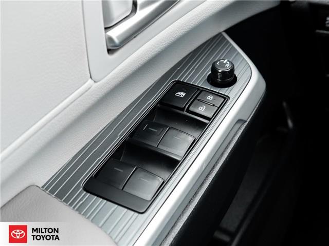 2025 Toyota Sienna XLE 8-Passenger (Stk: 274086) in Milton - Image 14 of 27