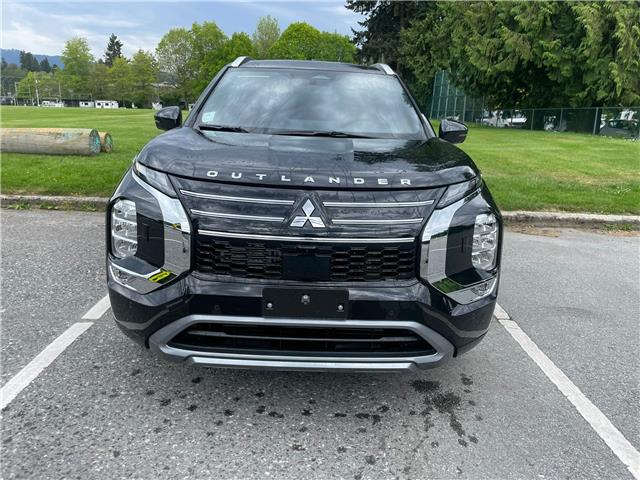 2026 Mitsubishi Outlander GT (Stk: 614803) in North Vancouver - Image 3 of 13