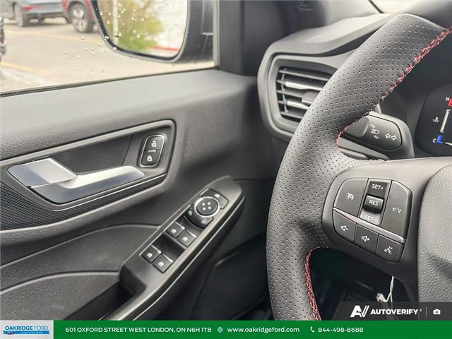 2026 Ford Escape ST-Line (Stk: D55134) in London - Image 17 of 25