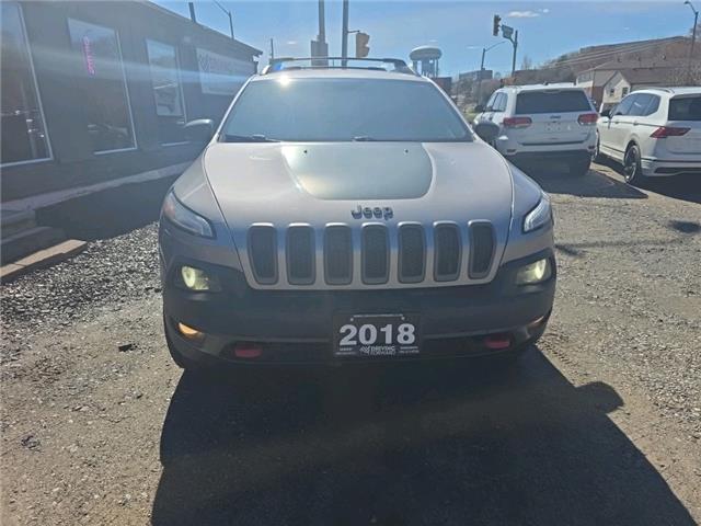 2018 Jeep Cherokee Trailhawk (Stk: ZTHL) in Sudbury - Image 5 of 17 2018 Jeep Cherokee Trailhawk (Stk: ZTHL) in Sudbury - Image 5 of 17