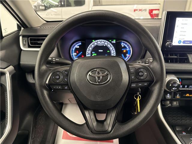 2025 Toyota RAV4 Hybrid LE (Stk: 11U4475) in Markham - Image 17 of 28