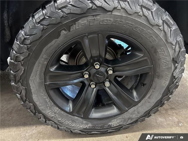 2021 RAM 1500 Classic SLT (Stk: 166162) in London - Image 6 of 26