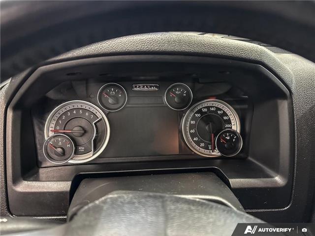 2021 RAM 1500 Classic SLT (Stk: 166162) in London - Image 15 of 26