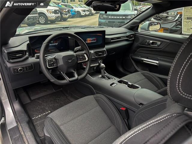 2026 Ford Mustang EcoBoost (Stk: 26M0853) in North Vancouver - Image 13 of 25