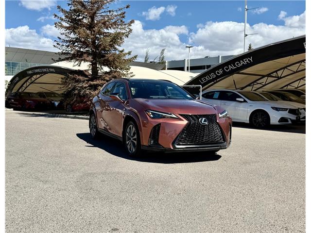 2025 Lexus UX Base