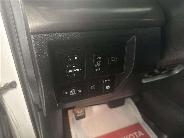 2018 Toyota Tundra SR5 Plus 5.7L V8 (Stk: 11U4366AAA) in Markham - Image 31 of 32