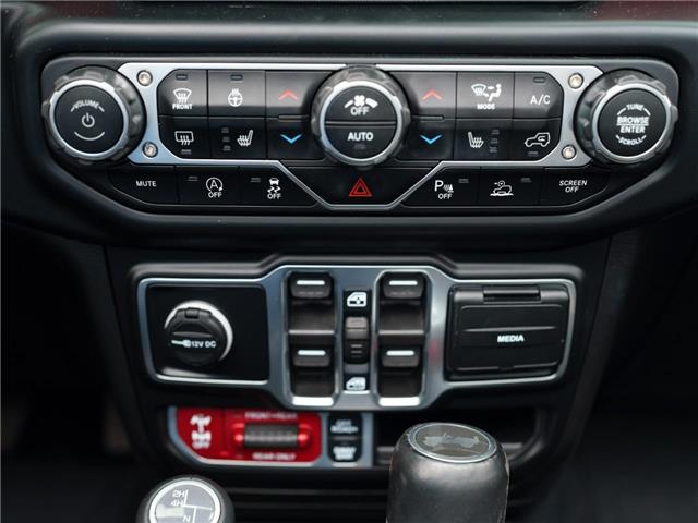 2023 Jeep Wrangler Rubicon (Stk: 31200) in Surrey - Image 15 of 23