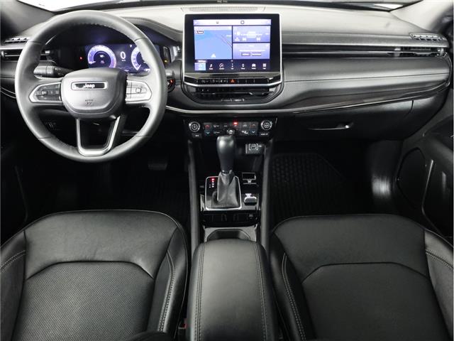 2023 Jeep Compass Altitude (Stk: A21066) in Calgary - Image 12 of 21 2023 Jeep Compass Altitude (Stk: A21066) in Calgary - Image 12 of 21